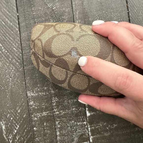 COACH Hard Shell‎ Hinged Sunglasses Case Brown/Tan - Picture 8 of 9